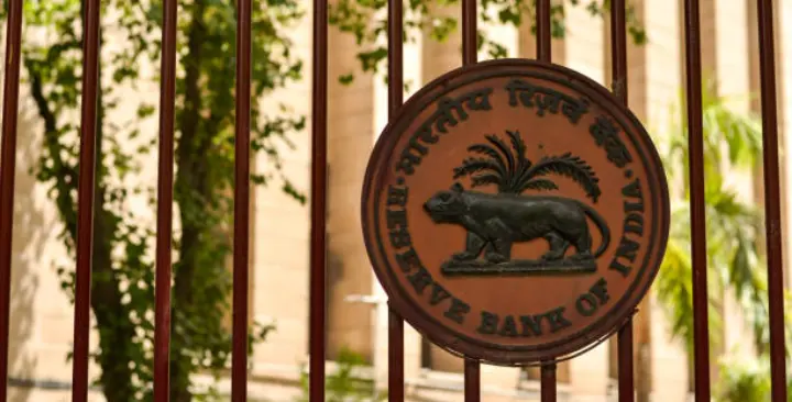 RBI-highlights-regulatory-violations-by-certain-NBFC-P2P-lending-platforms